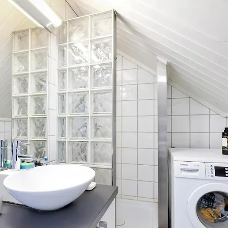 With Balcony And Free Parking Apartament
